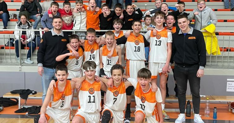 Sokat segítettek a kemény nemzetközi tornák – U12-es fiú csapatunk első helyen végzett!